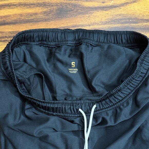 Tracksmith Black Van Cortlandt Shorts - size small - gently worn - Picture 3 of 3